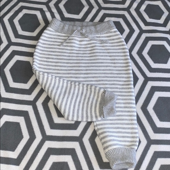 Gray stitched pants - Picture 4 of 4